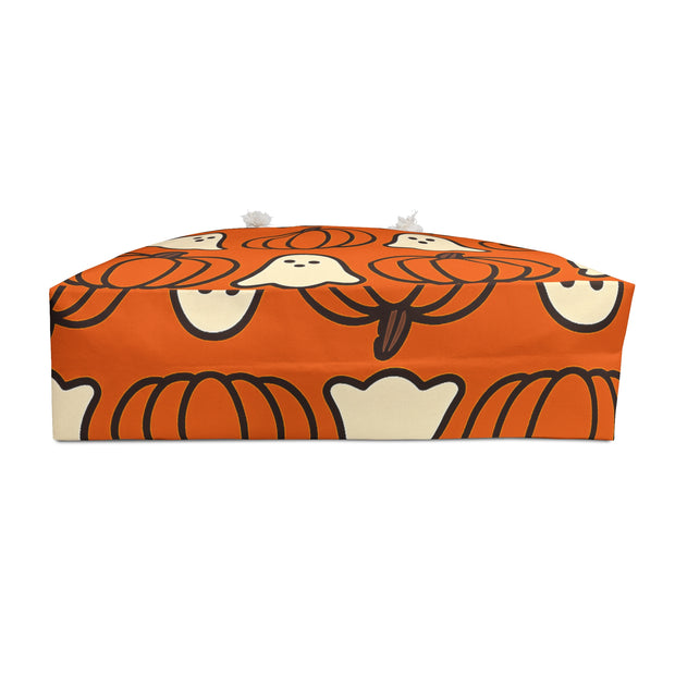 Halloween-Themed Weekender Bag, Spooky Tote for Fall Getaways, Ghost and Pumpkin Design, Perfect for Trick-or-Treating, Travel, and Parties